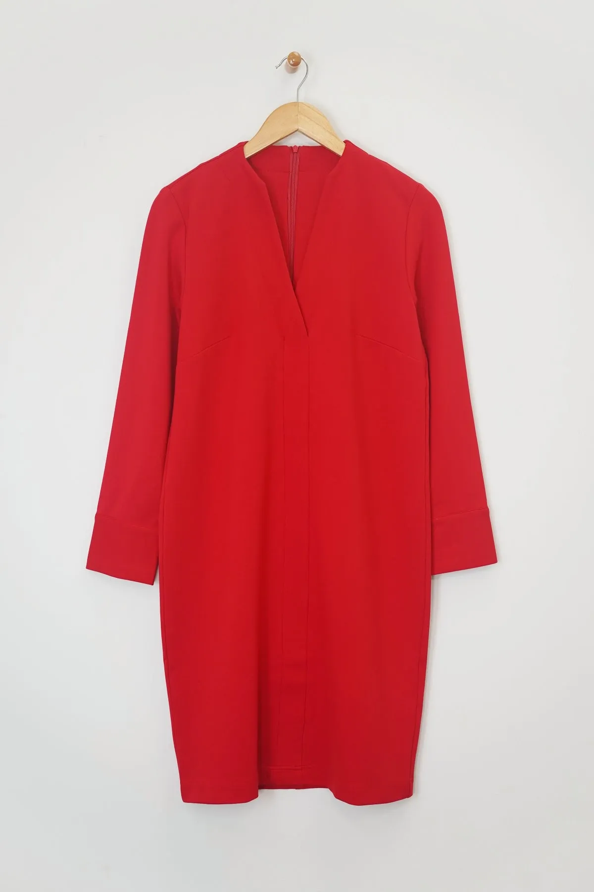39" V-neck Straight Dress