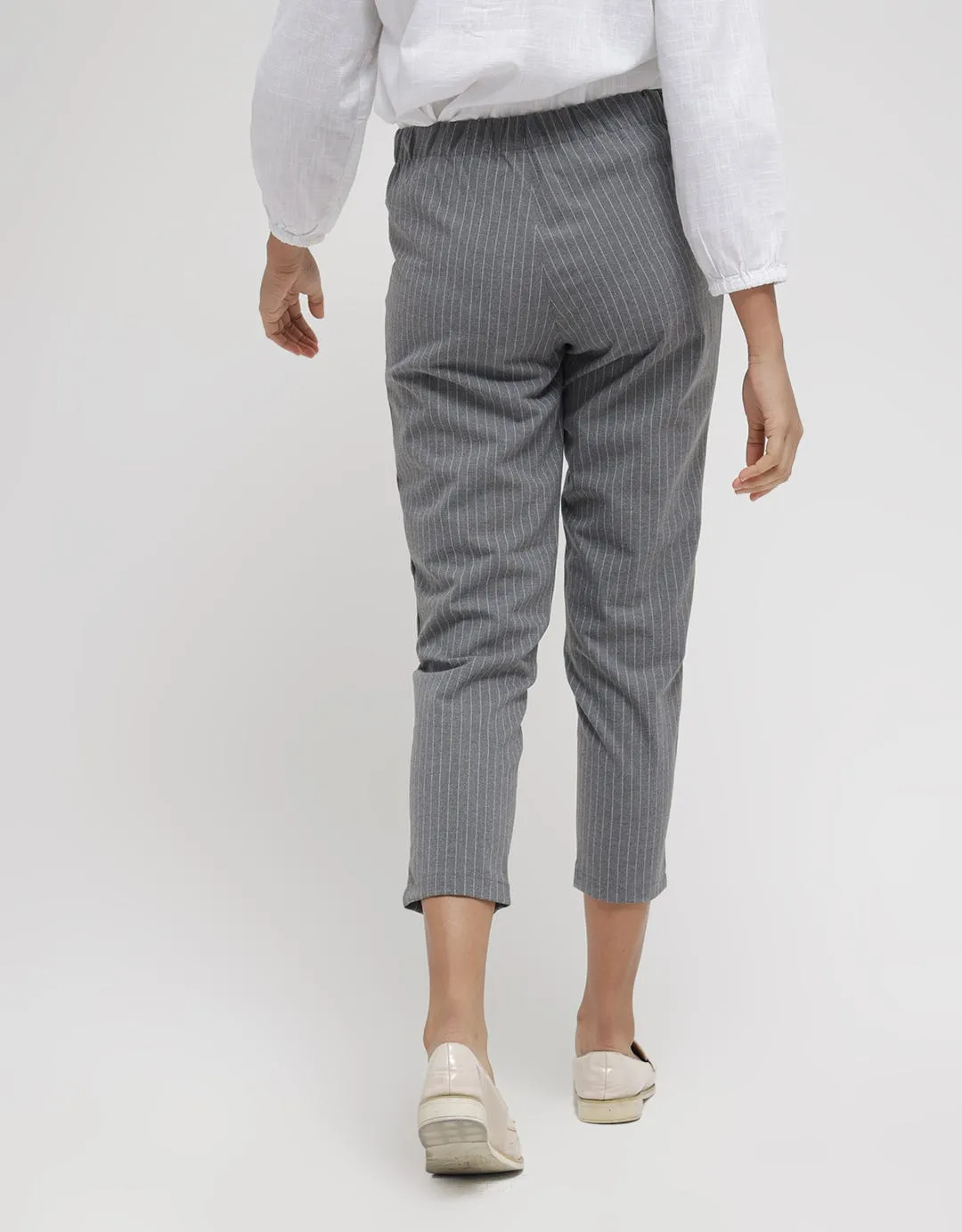 Details Pants With Half Elastic At Waist And Tapered Fit