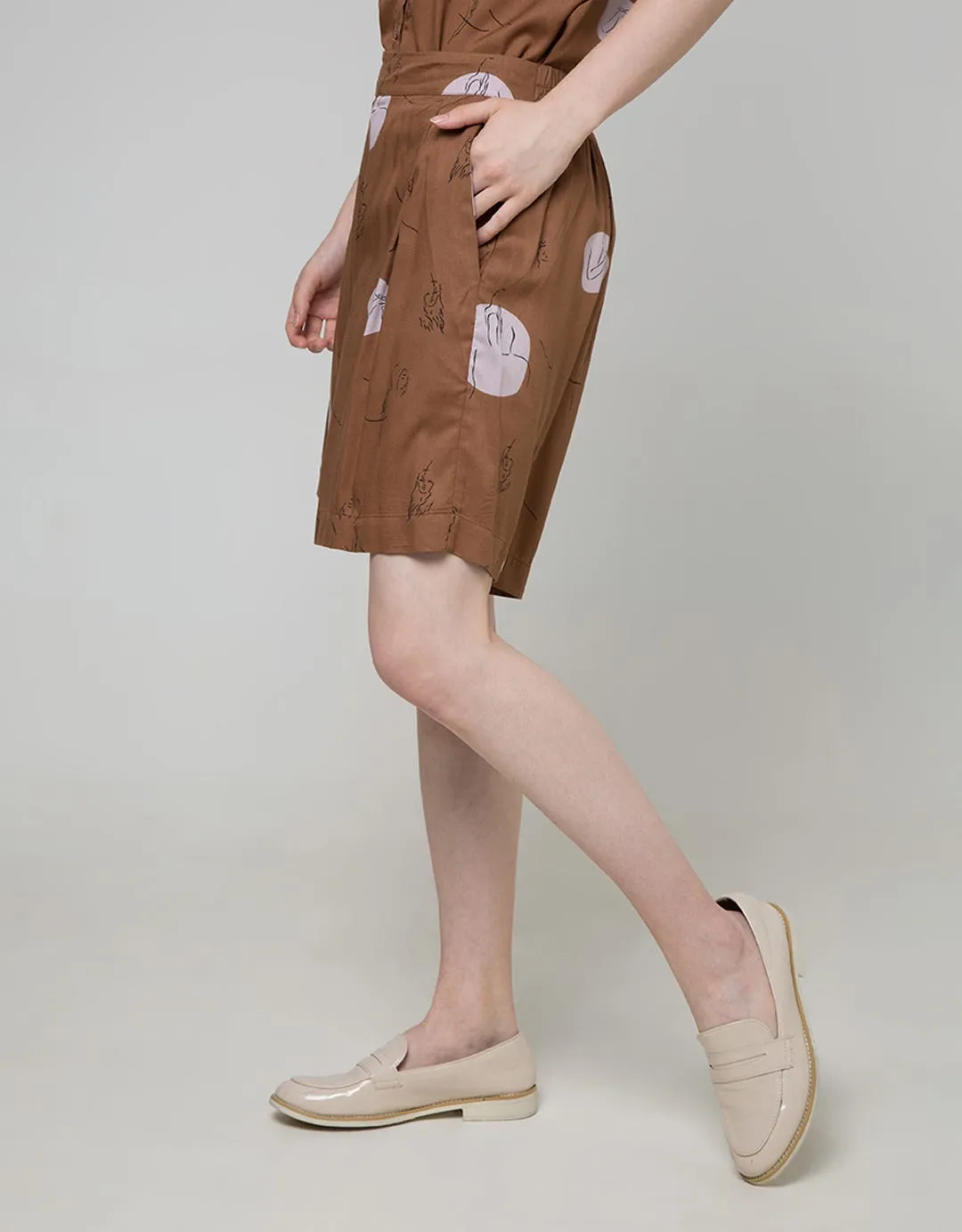 Details Short Pants