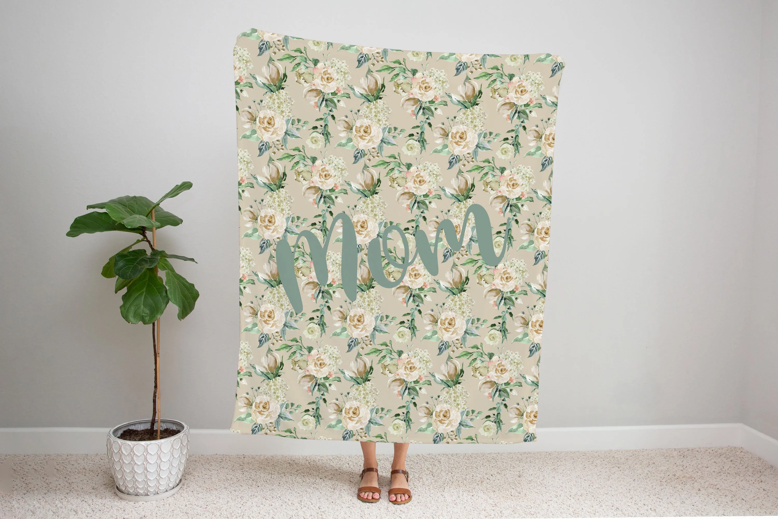 Family Name Minky Blanket - Cream Floral *2 Layer