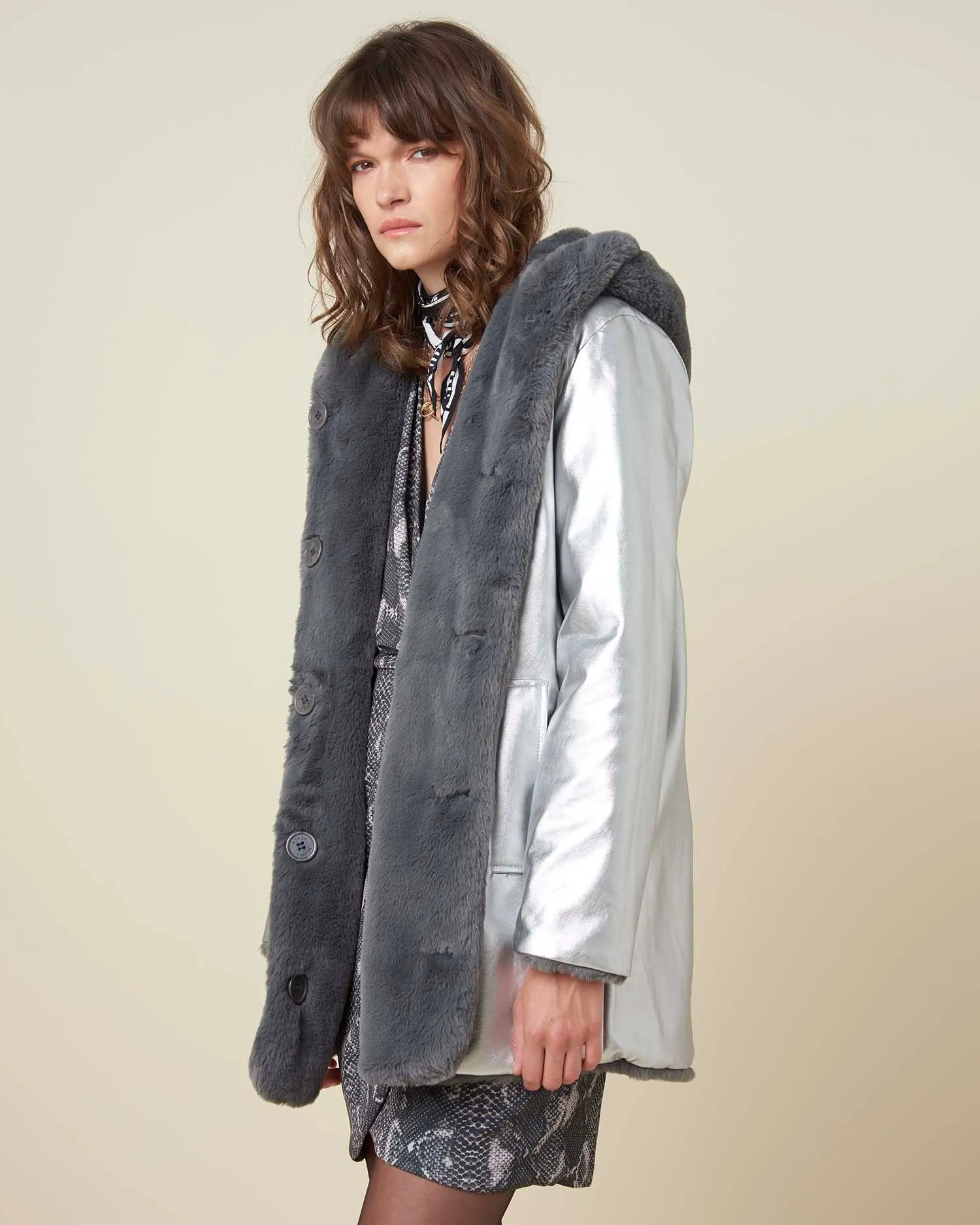 Faux fur reversible
