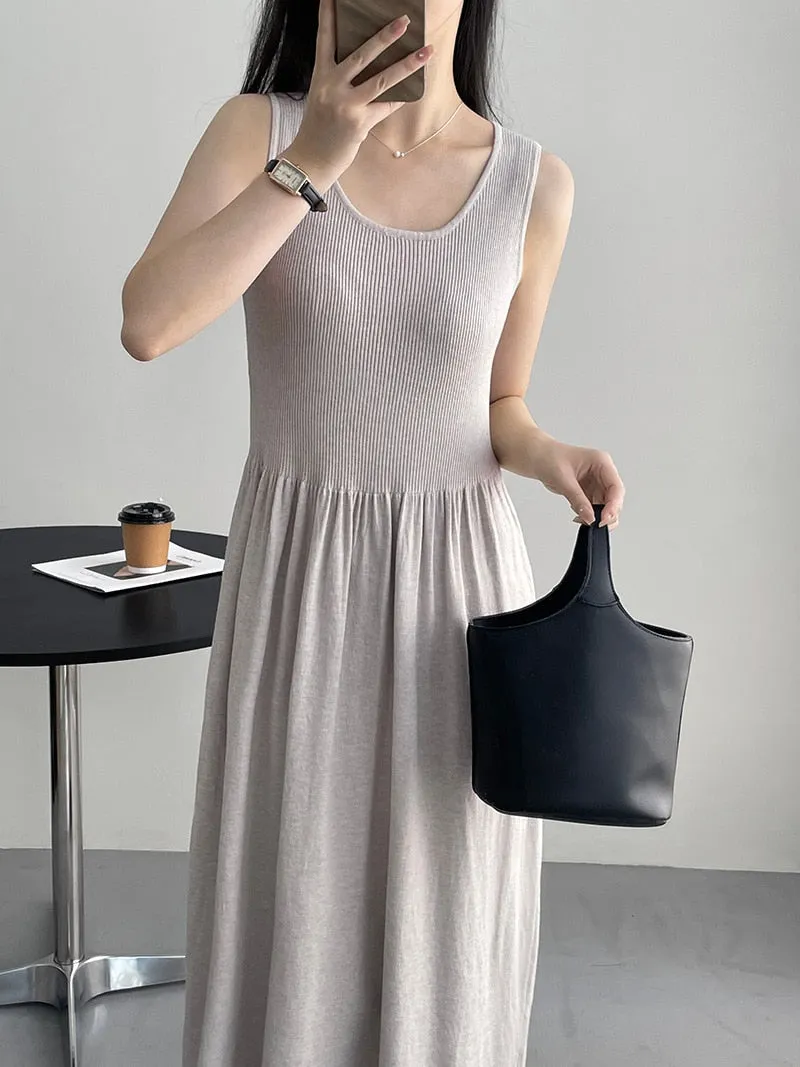 [Korean Style]  U-Neck Solid Color Elastic Midi Knit Dress