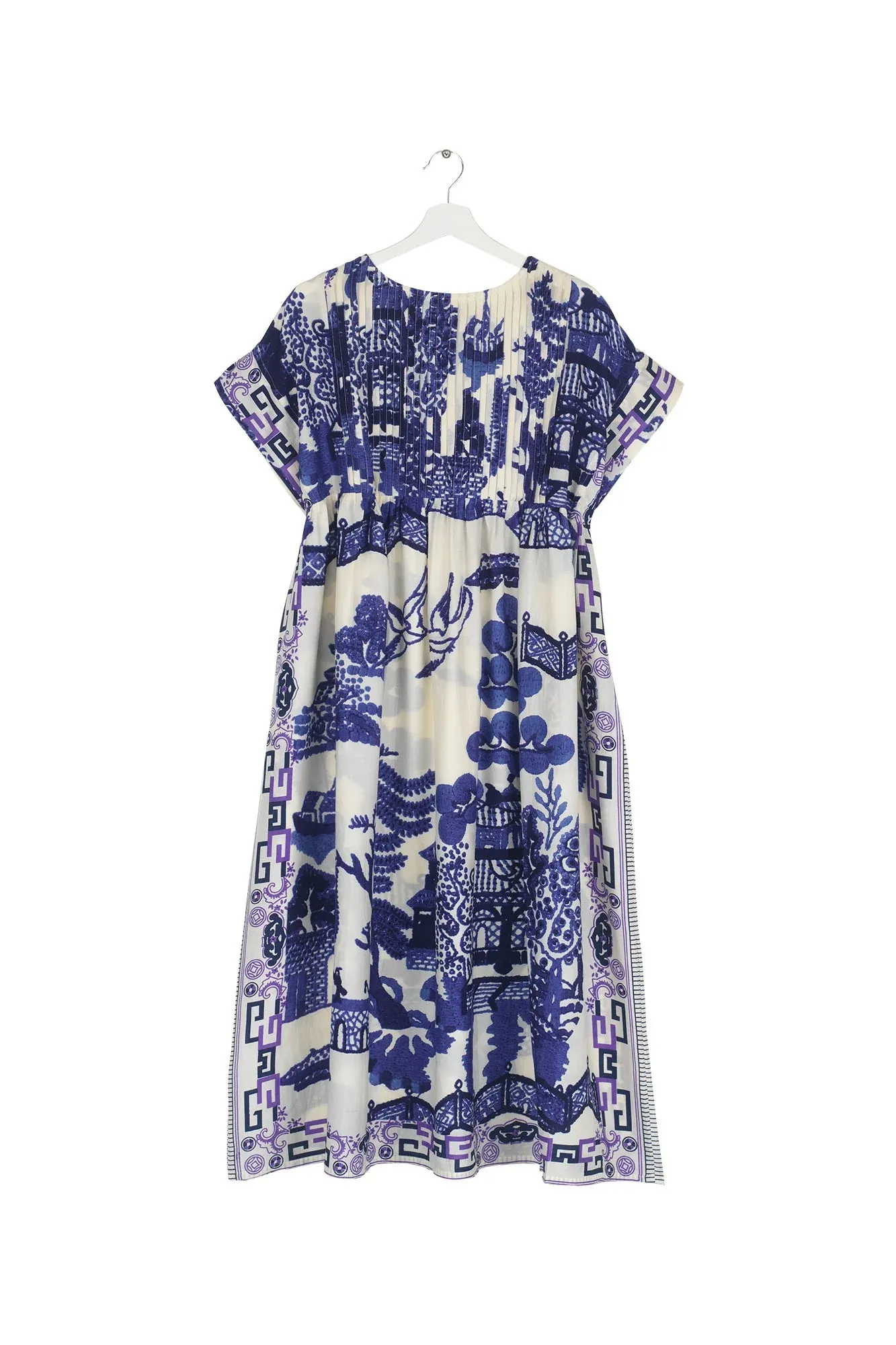 One Hundred Stars Pleat Dress