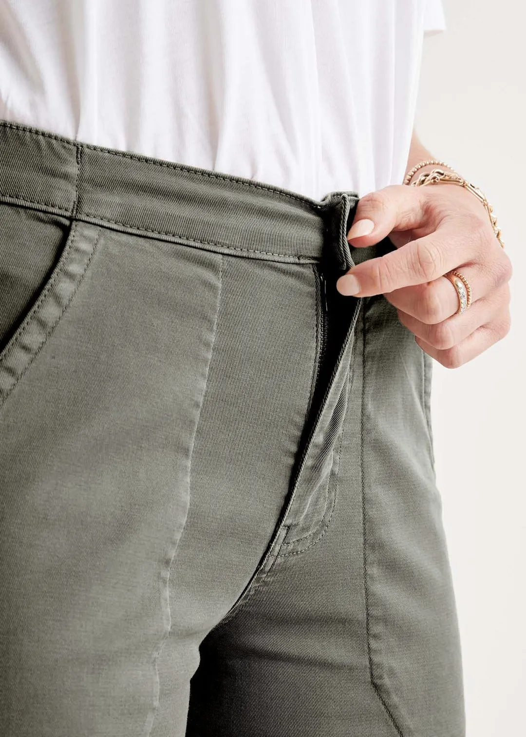 Women's Live Free High Rise Jogger