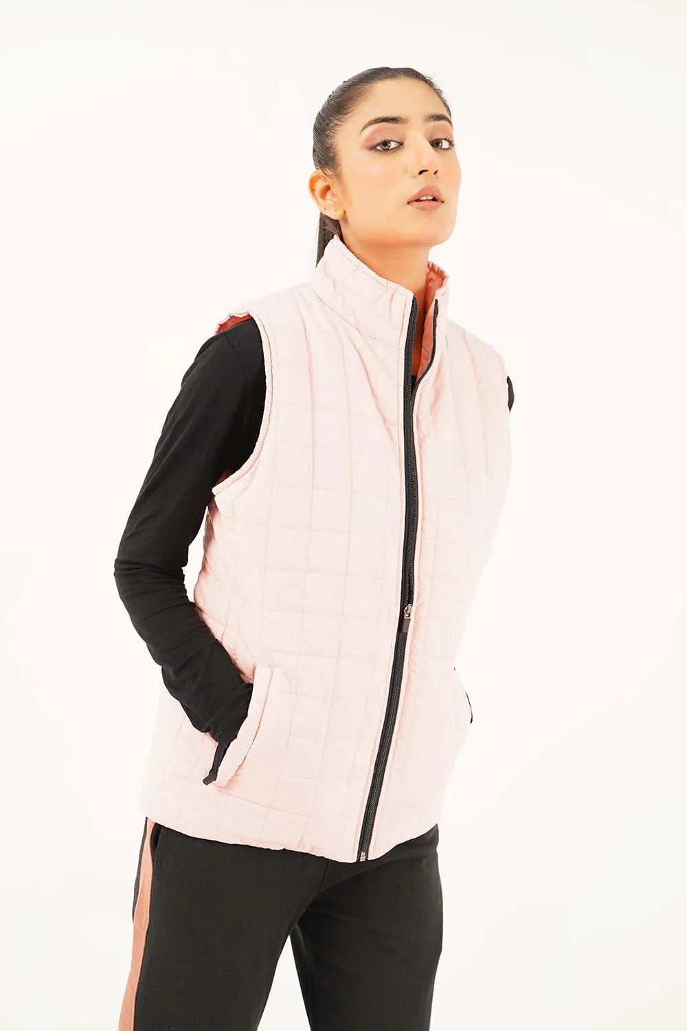 Women’s Sleeveless Puffer Jacket